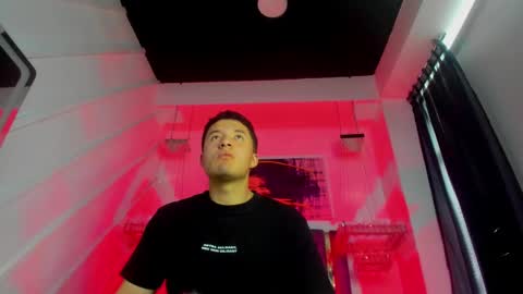 MichaelConnor  online show from 01/31/25, 03:11