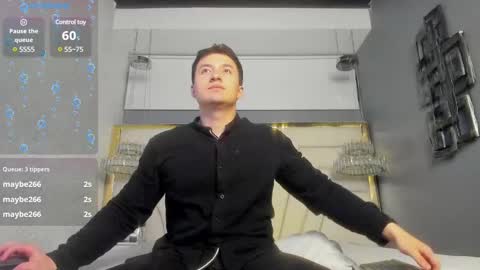 MichaelConnor  online show from 02/23/25, 02:18