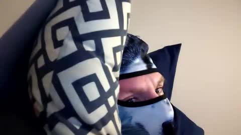 Snapshot of michaeldemeritt1985 chatting on 12/20/25, 11:50 michaeldemeritt1985 online show from 12/20/25, 11:50