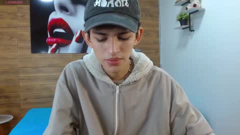 michaelkoiv online show from 12/04/25, 12:25