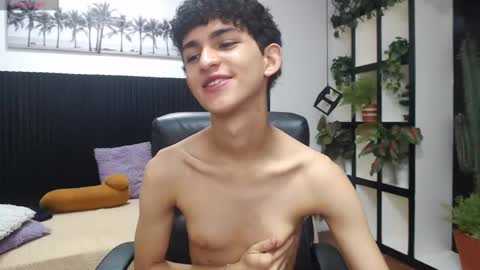 michaelkoiv online show from 12/21/25, 12:45