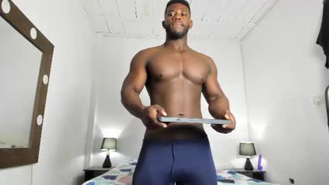 michaell_donnovann online show from 06/12/26, 06:29