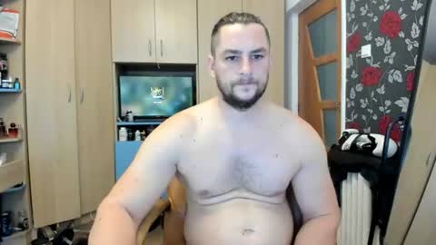 Snapshot of michaelragnar90 chatting on 06/25/26, 08:41 michaelragnar90 online show from 06/25/26, 08:41