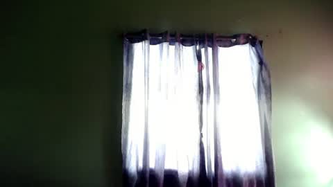 Snapshot of michaeltagocon chatting on 12/21/24, 07:13 My name is Kel 18. 53 short and petite... online show from 12/21/24, 07:13