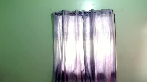 Snapshot of michaeltagocon chatting on 02/08/25, 06:54 My name is Kel 18. 53 short and petite... online show from 02/08/25, 06:54