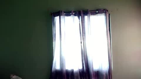 Snapshot of michaeltagocon chatting on 03/01/25, 08:34 My name is Kel 18. 53 short and petite... online show from 03/01/25, 08:34