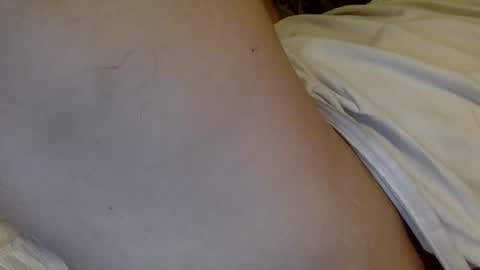 Snapshot of michdude08 chatting on 12/18/25, 11:27 michdude08 online show from 12/18/25, 11:27