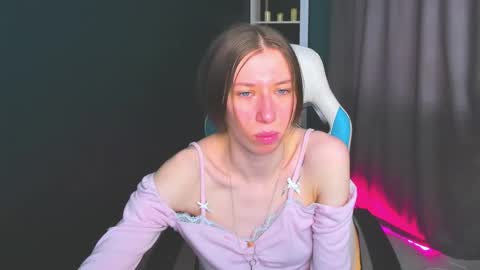 michele_mack online show from 03/06/25, 05:57