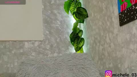 melannie   follow my new page online show from 11/29/25, 10:35