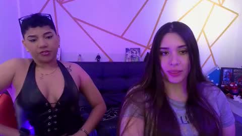 Snapshot of michell_h chatting on 09/13/25, 10:53 Nani online show from 09/13/25, 10:53