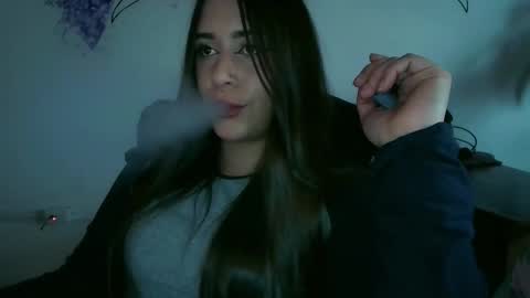 Snapshot of michell_h chatting on 03/18/26, 05:49 Nani online show from 03/18/26, 05:49