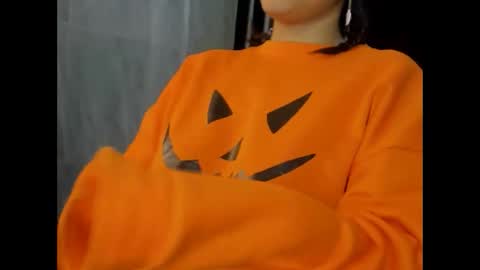 Snapshot of michell_rs chatting on 01/28/25, 12:36 michell_rs online show from 01/28/25, 12:36