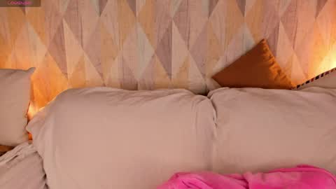 michelle_blond online show from 05/27/26, 01:57