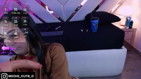 michelle_cutee_ online show from 04/25/26, 07:55