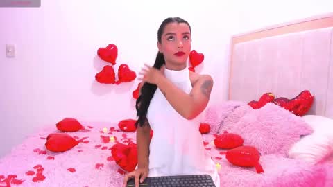 Snapshot of michelle_madson_ chatting on 02/14/25, 01:29 michelle_madson_ online show from 02/14/25, 01:29