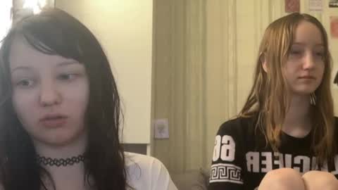 michelle_neely online show from 10/20/25, 11:43