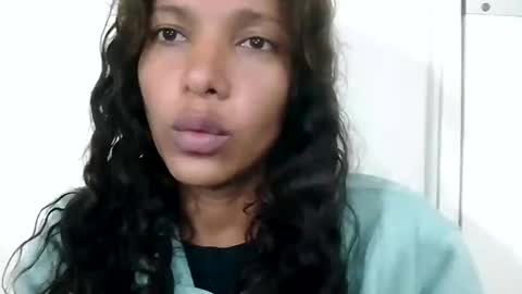 Snapshot of michelle_sex_hard chatting on 01/05/25, 03:22 Anne Michelle online show from 01/05/25, 03:22