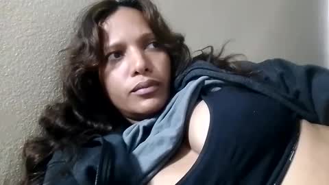 Snapshot of michelle_sex_hard chatting on 01/10/25, 04:09 Anne Michelle online show from 01/10/25, 04:09