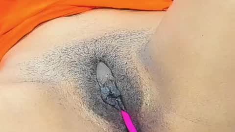 Snapshot of michelledanielss chatting on 01/20/25, 04:12 Michelle daniels online show from 01/20/25, 04:12