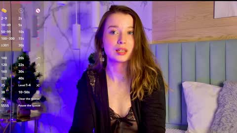 Snapshot of michellehaynes chatting on 12/28/24, 03:37 michelle online show from 12/28/24, 03:37