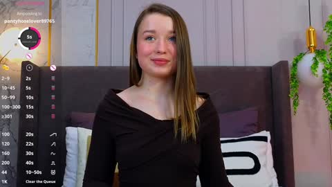 Snapshot of michellehaynes chatting on 01/24/25, 02:19 michelle online show from 01/24/25, 02:19