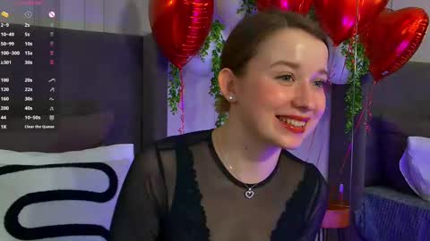 Snapshot of michellehaynes chatting on 02/17/25, 05:32 michelle online show from 02/17/25, 05:32