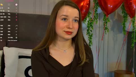 Snapshot of michellehaynes chatting on 02/18/25, 09:09 michelle online show from 02/18/25, 09:09