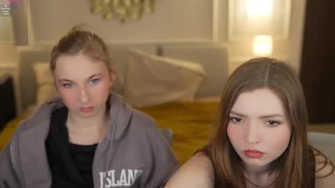 Snapshot of michelleinlove4u chatting on 02/28/25, 11:36 Michelle online show from 02/28/25, 11:36