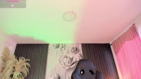 michellepreston_ online show from 07/06/26, 03:03