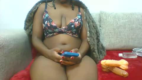 michellevice online show from 11/26/25, 07:37