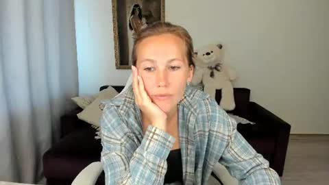 Michelle online show from 08/03/26, 04:55