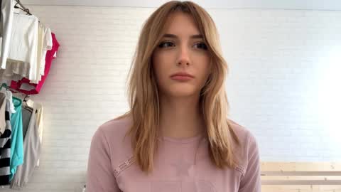 Jenny online show from 04/03/26, 09:07