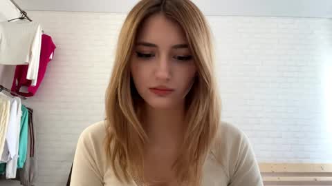 Jenny online show from 05/15/26, 09:16