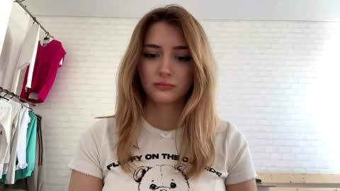 Jenny online show from 05/23/26, 09:24