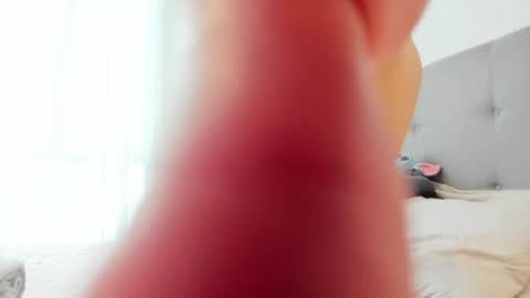 Snapshot of michi_luck_ chatting on 06/19/26, 08:23 Lizeth Your love online show from 06/19/26, 08:23