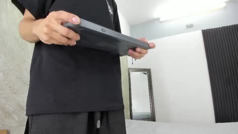 mick_lollipopp online show from 04/28/26, 02:27