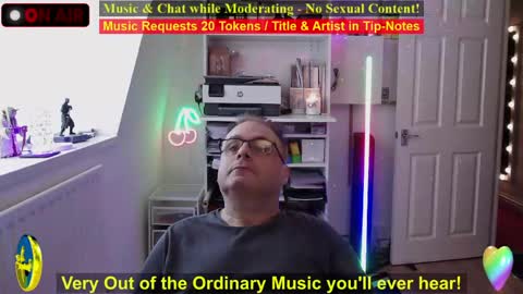 Professional Moderator  Mick Mickey online show from 03/25/26, 03:40