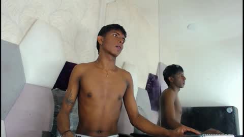 Mick storm online show from 11/06/25, 07:26