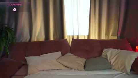 Snapshot of mickeydior chatting on 09/14/25, 11:20 mickeydior online show from 09/14/25, 11:20