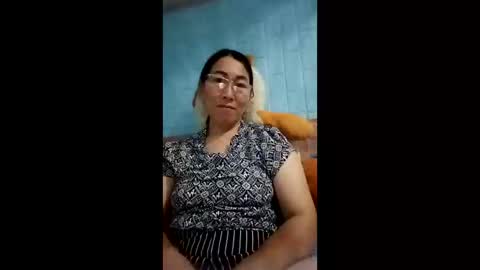 Miky online show from 05/11/26, 01:28