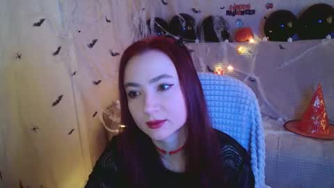 Snapshot of mickywood chatting on 10/31/25, 09:43 Micky online show from 10/31/25, 09:43