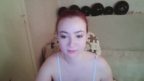 Snapshot of mickywood chatting on 11/10/25, 08:02 Micky online show from 11/10/25, 08:02