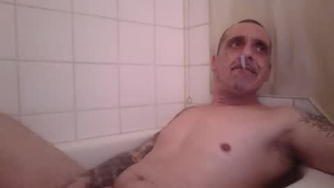 middle123456783939 online show from 12/19/25, 03:57