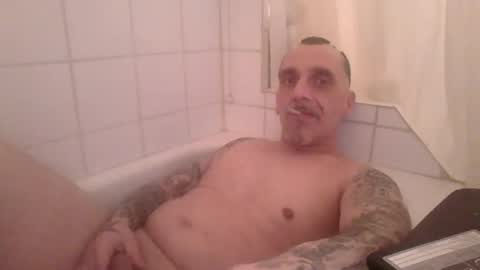 middle123456783939 online show from 01/11/26, 04:39