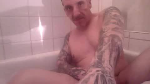 middle123456783939 online show from 01/17/26, 02:05