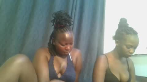 Snapshot of midnight_curves chatting on 04/16/26, 08:04 midnight_curves online show from 04/16/26, 08:04