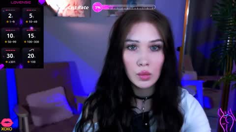 Snapshot of midnight_diamond chatting on 04/21/26, 10:12 Lia online show from 04/21/26, 10:12