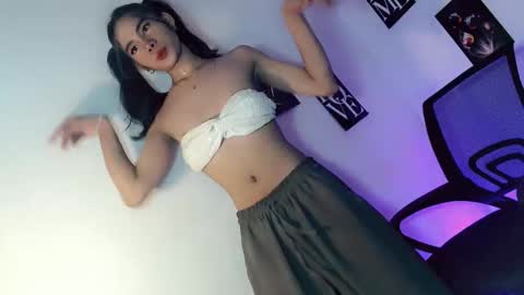 midnight_mystique18 online show from 06/02/26, 01:57