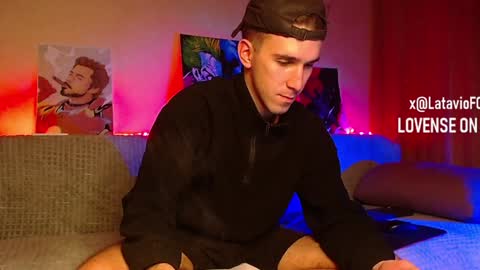 Snapshot of midnighter__ chatting on 02/08/25, 04:03 Alexey or just Alex online show from 02/08/25, 04:03