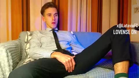 Snapshot of midnighter__ chatting on 11/22/25, 08:08 Alexey or just Alex online show from 11/22/25, 08:08